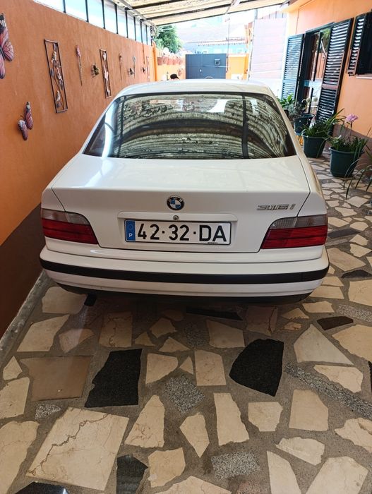 Bmw 316i irrepreensível.