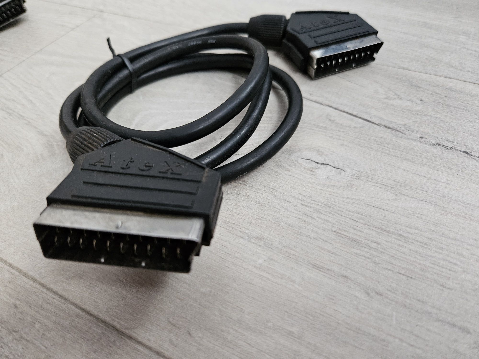 Zestaw kabli kabel AV typu SCART EURO 3 szt. różne konfiguracje