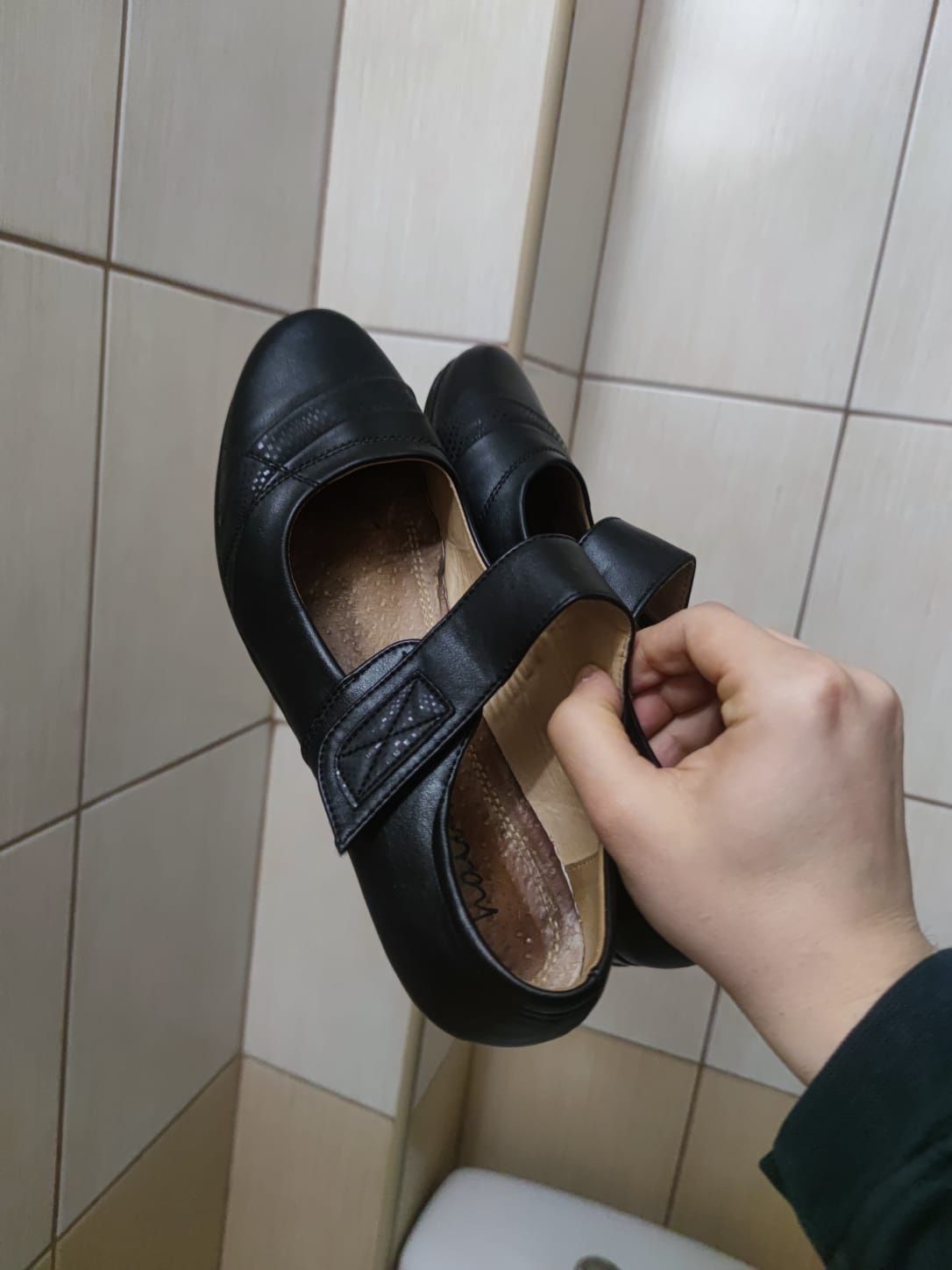 buty damskie 41 czółenka półbuty zapinane na rzepy mokasyny obuwie cza