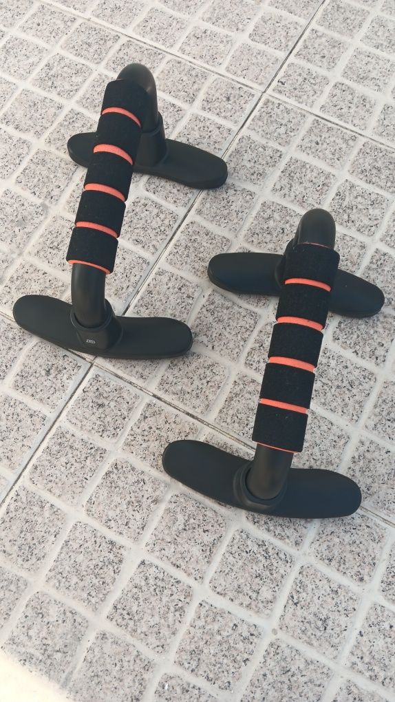 Pegas para flexões/ push ups, ginásio
