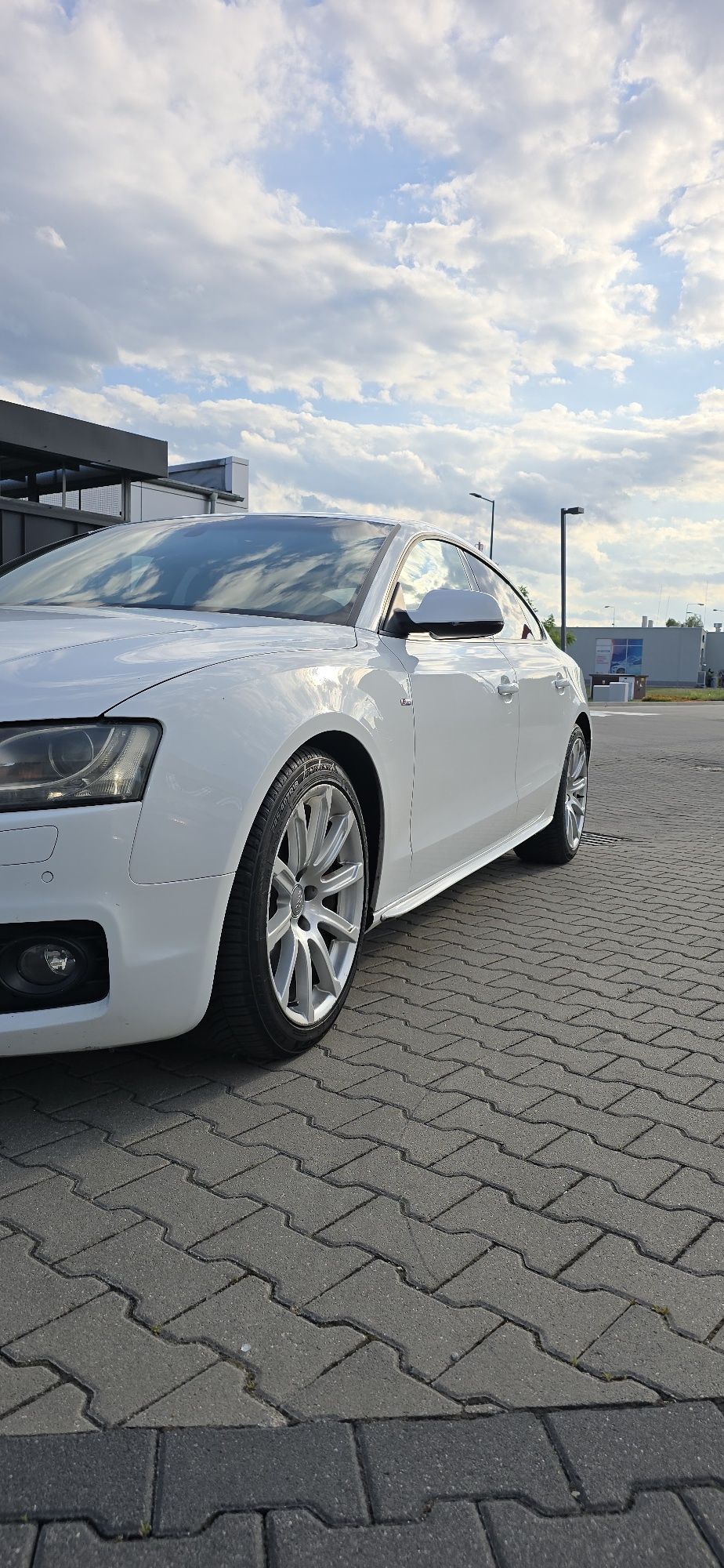 Audi A5 2.7 TDI Automat 2011 – Świeże opony!