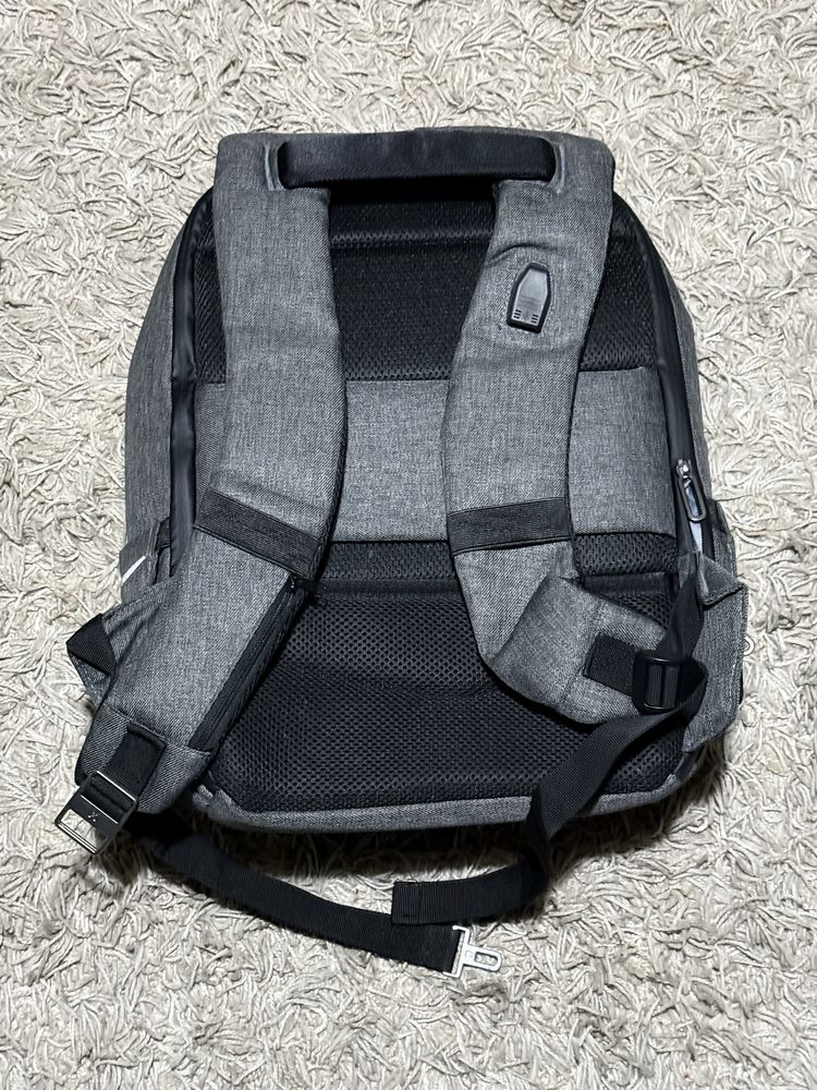 Mochila IStore