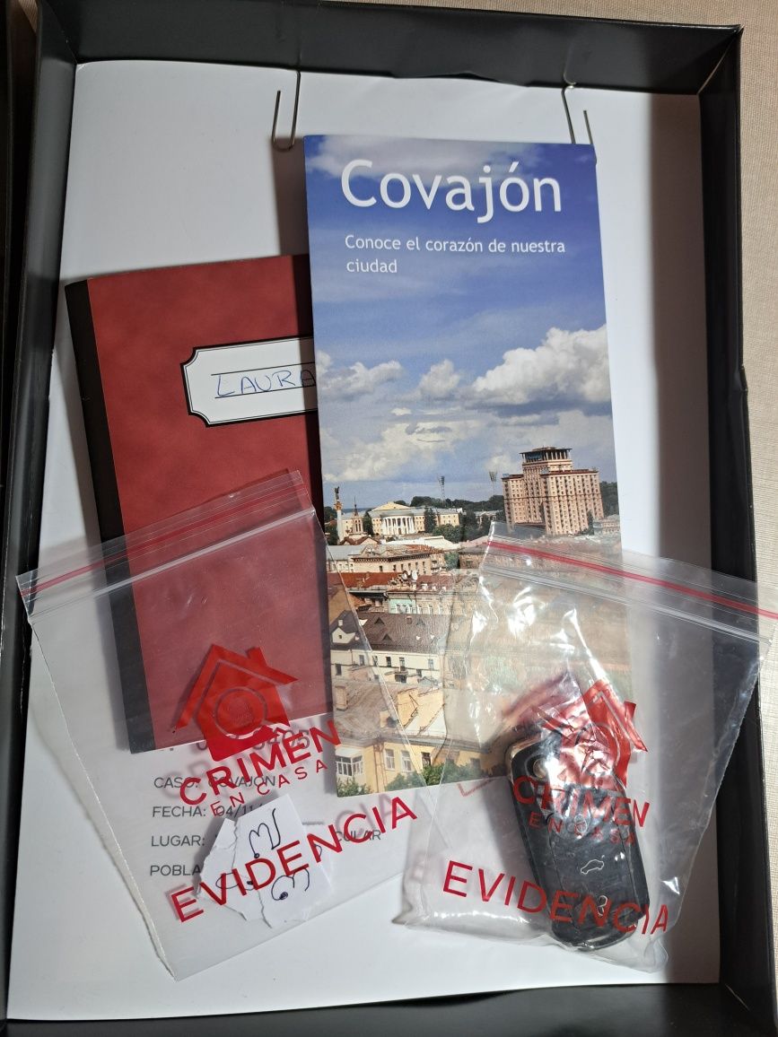 Jogo Crimen en Casa em Espanhol - Envio rápido - Nunca usado!