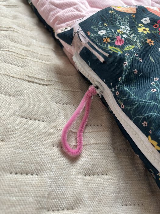 Tkane Sny Dziewczęcy śpiworek do wózka