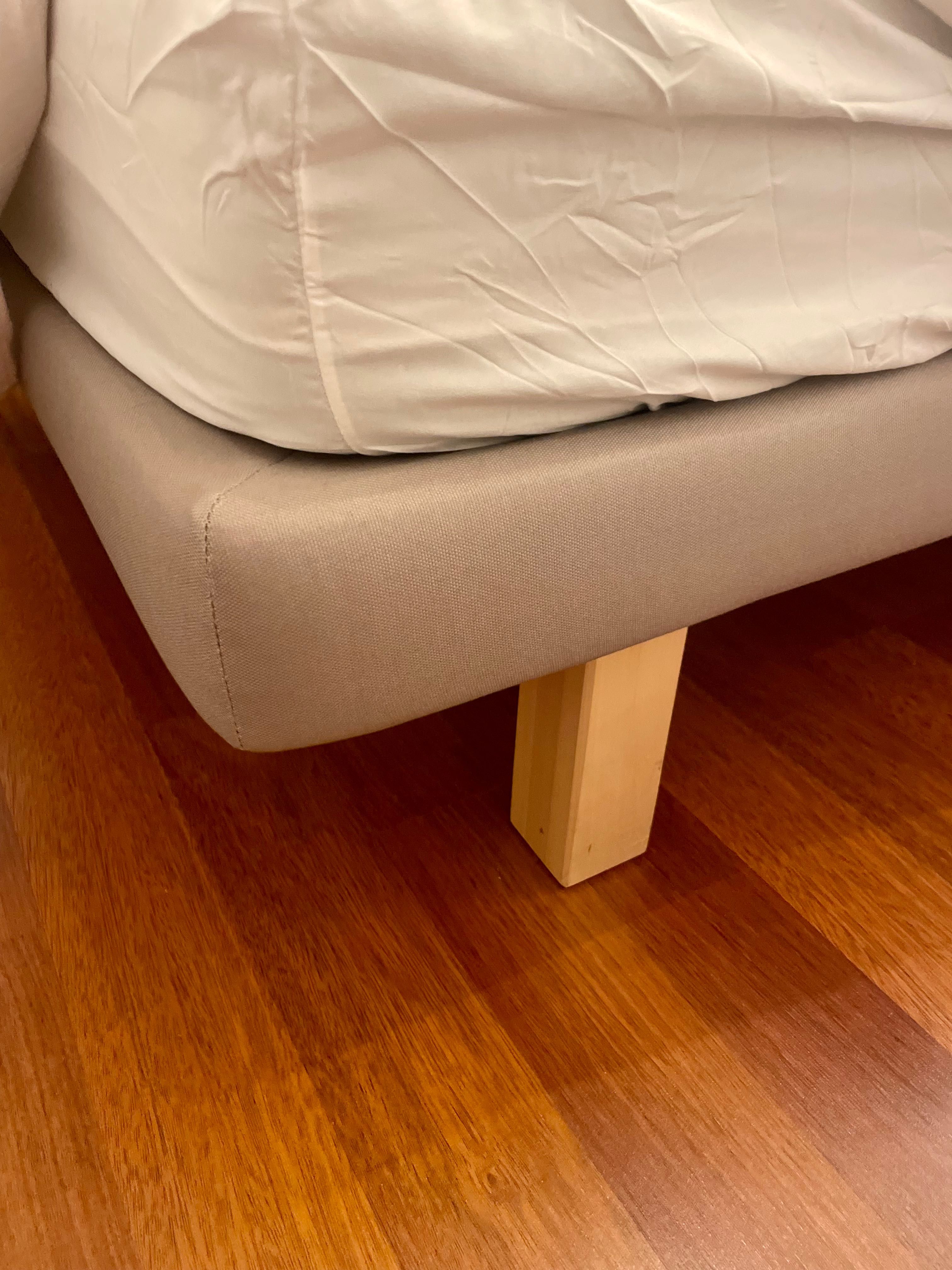 Sommier com Colchão (IKEA)