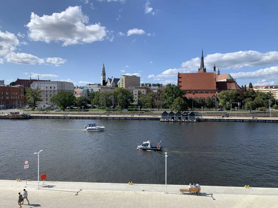 Piękne mieszkanie z widokiem na Odrę., duży balkon