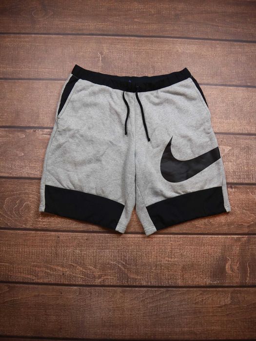 Nike Pro Grey Shorts Szare krótkie bawełniane spodenki fleece szorty