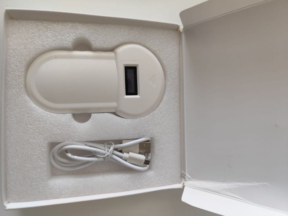 Czytnik Czipów               .