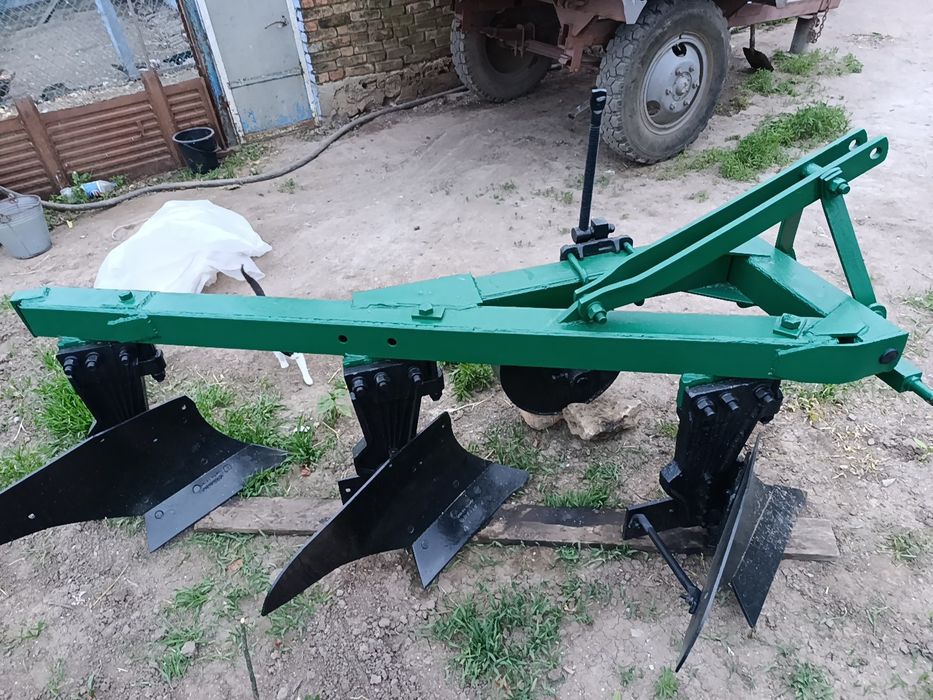 Плуг   ПЛН   3-35