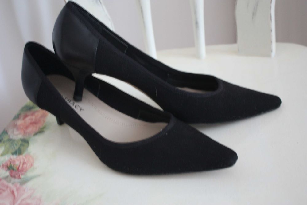 Szpileczki ELLEN TRACY  7.5 M