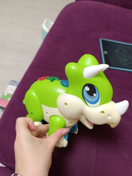Інтерактивна іграшка Дінозаврик