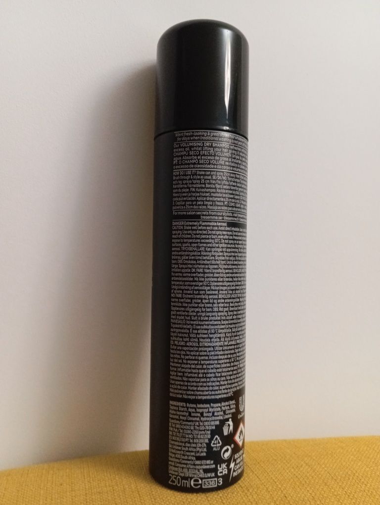 TRESemmé Day 2 Suchy Szampon dodający objetości 250ml