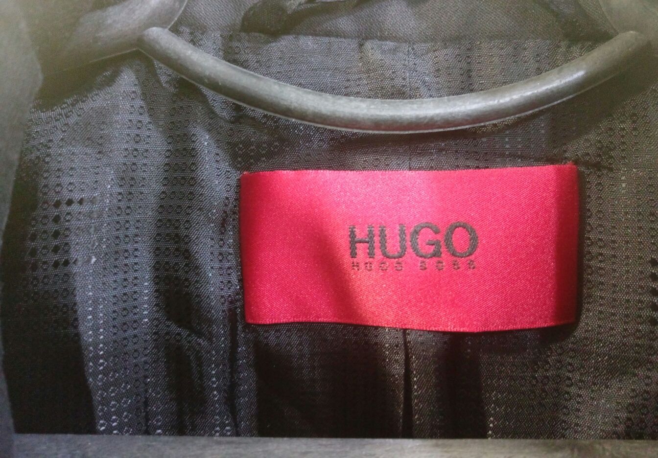 Оригінал Hugo Boss чоловічий піджак куртка