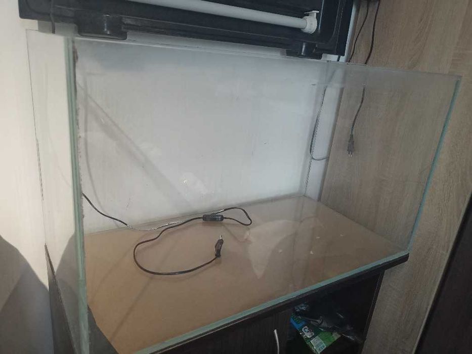 Akwarium optiwhite 8mm 80x40cm wraz z pokrywą