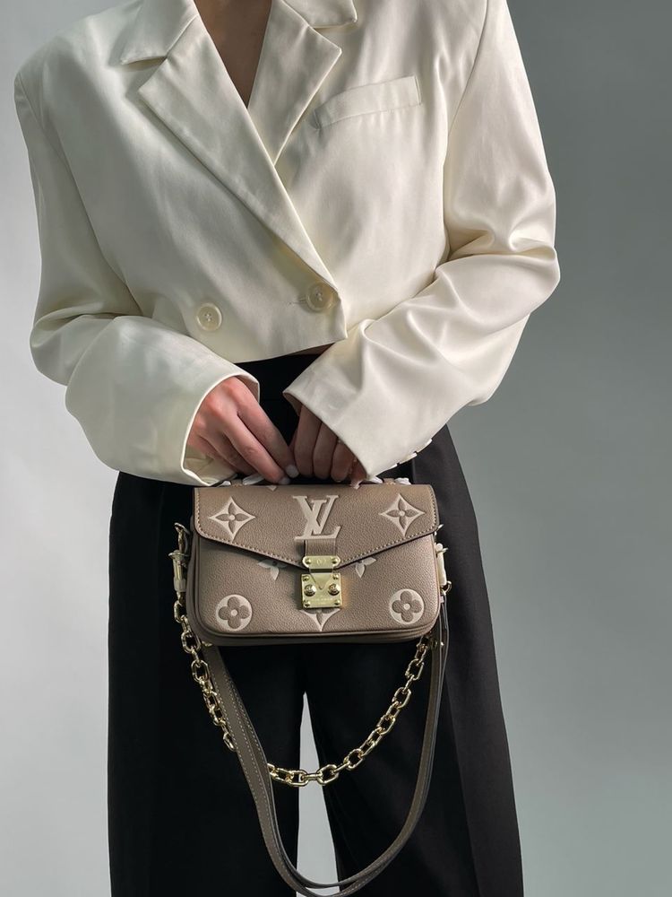 Torebka Louis Vuitton Pochette Metis Beige