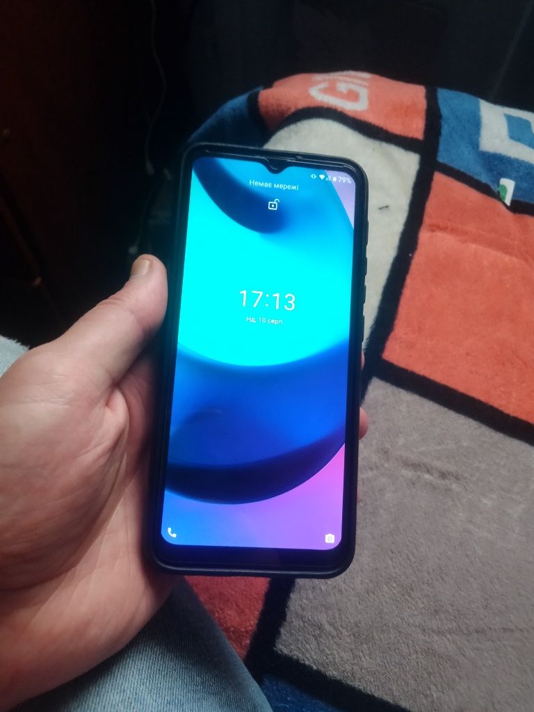 Motorola E20  в гарному стані
