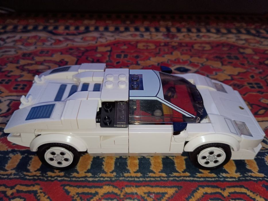 LEGO speed champions Lamborghini countach