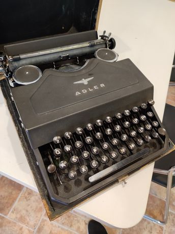 Maszyna do pisania sprawna