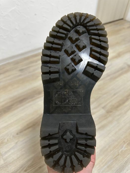 Dr. Martens Jadon (оригінал) – стильні черевики, 37 розмір