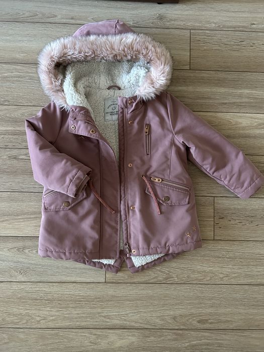 Парка холодна осінь , зима