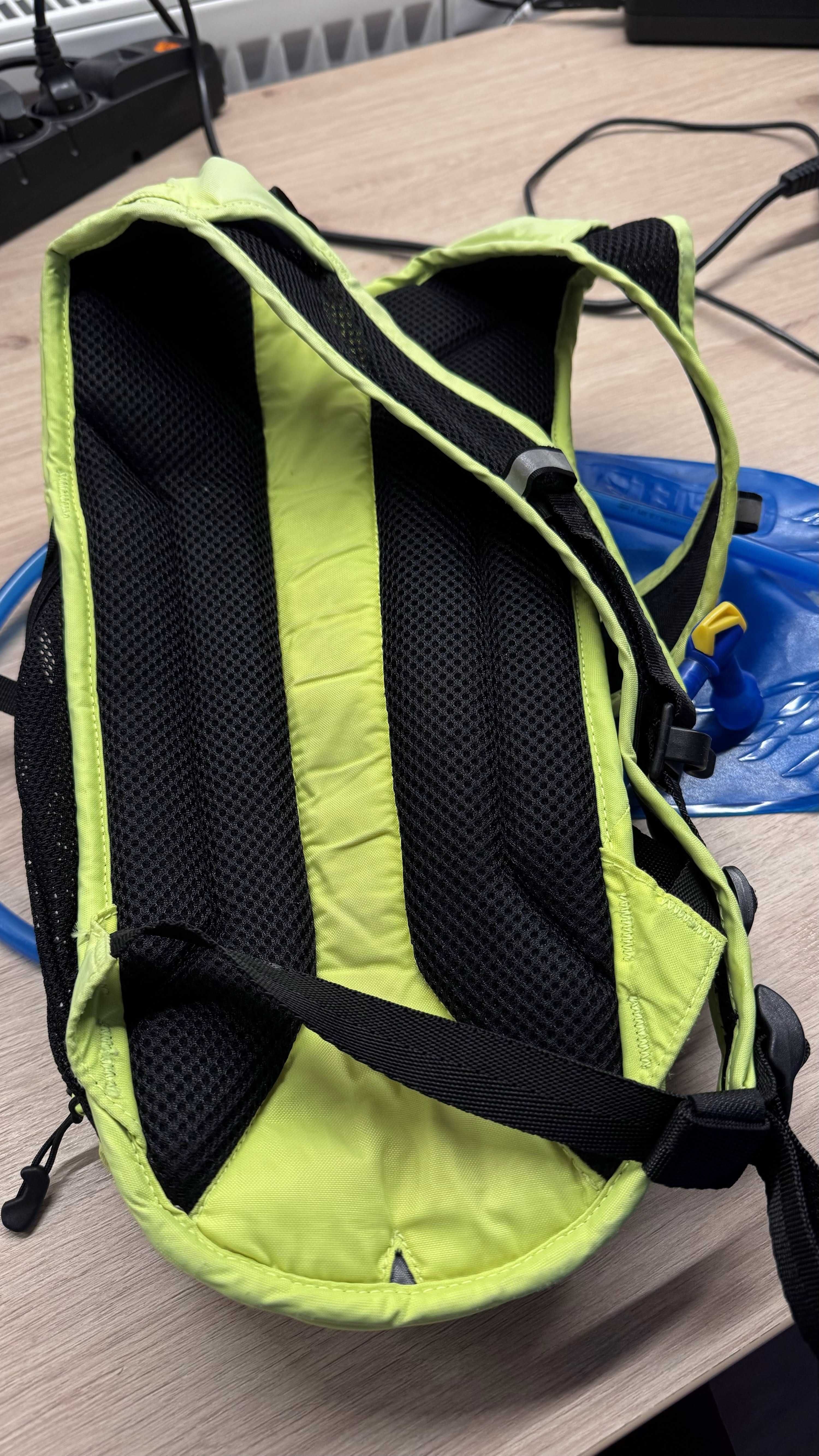 Plecak rowerowy Camelbak Rogue 2,5 L limonka