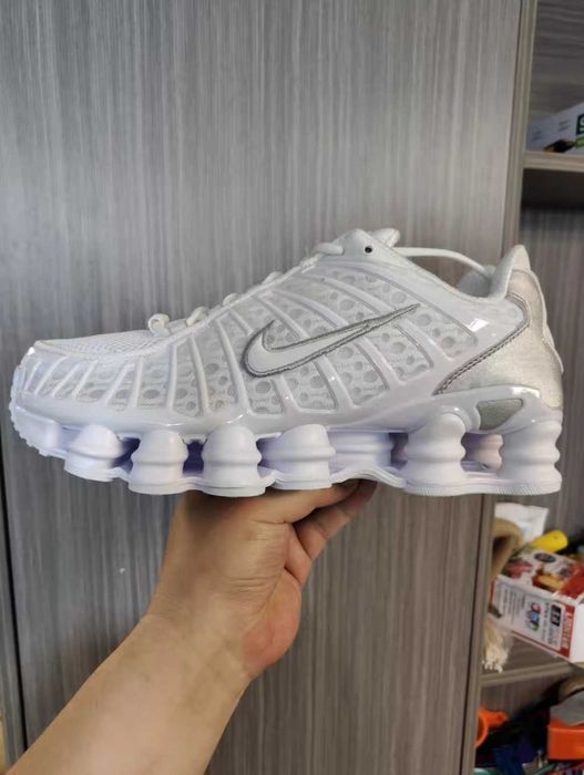 "koszykówki" Nike_Shox_TL_White_R.45