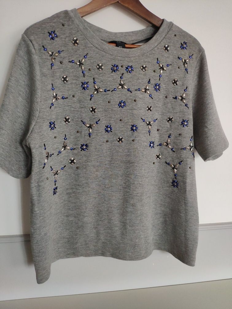 Dresowa bluzka z cekinowymi ozdobami H&M. Rozm.M/L. Bawełna &Wiskoza