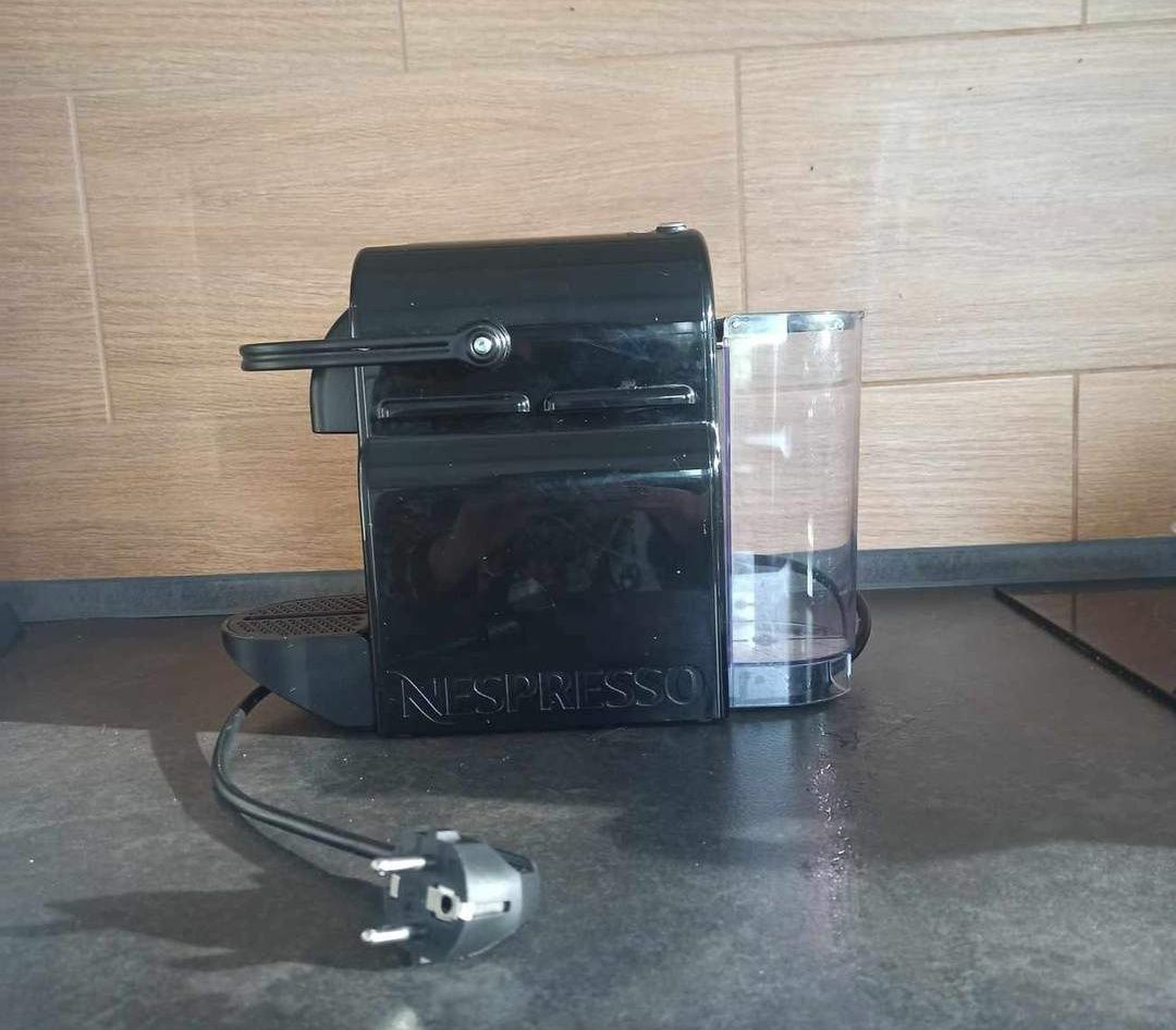 Ekspres nespresso