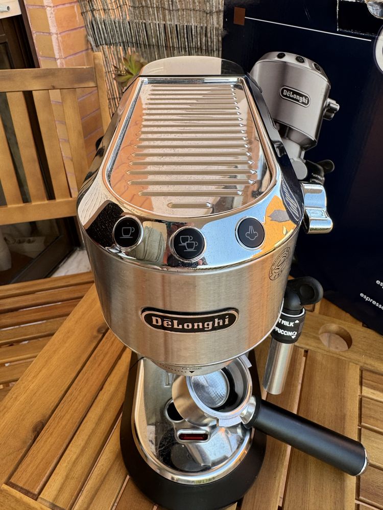 Delonghi Dedica Style