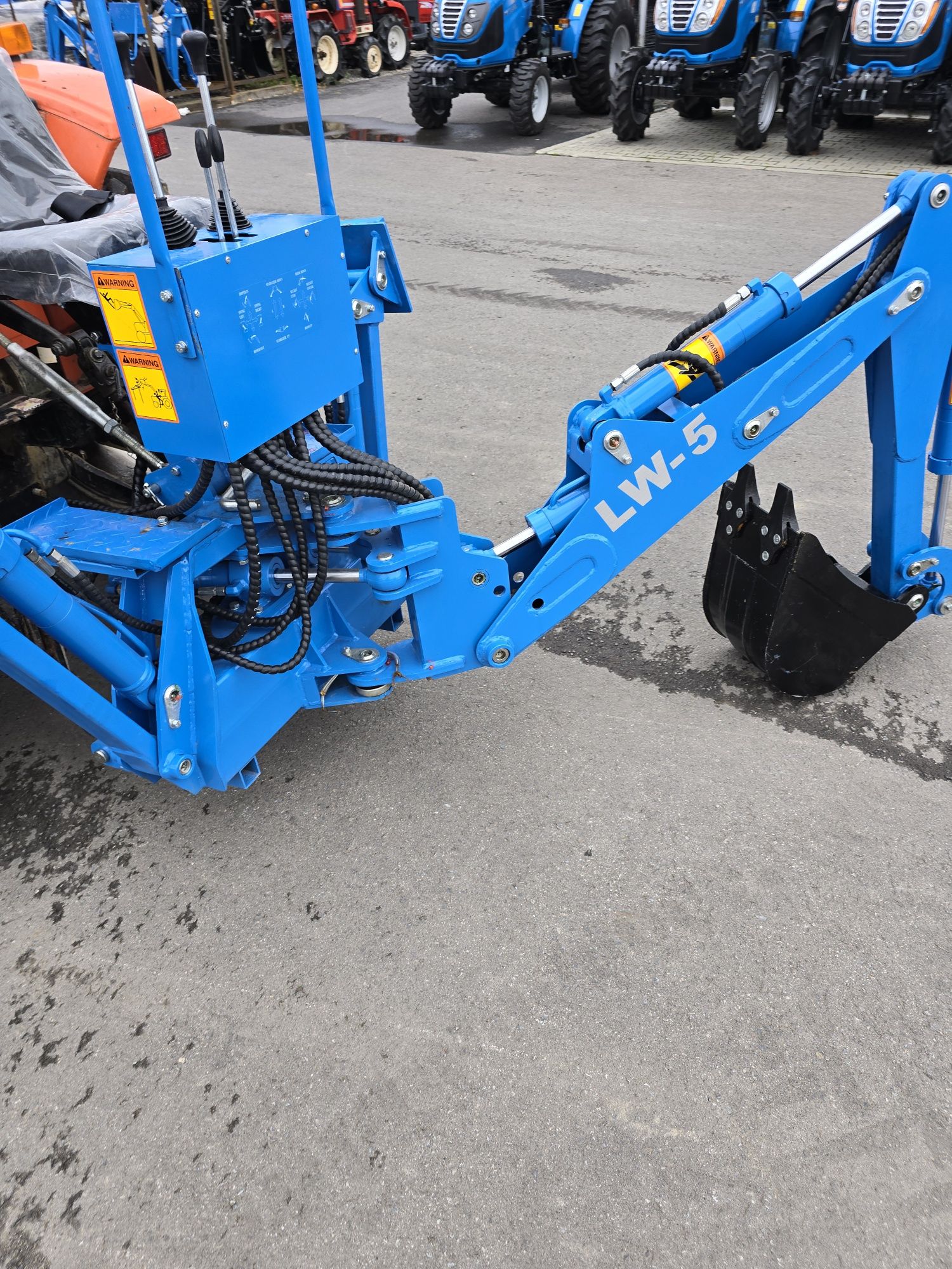 Łyżka 25cm i inne- do koparki - na tył traktora kopareczka