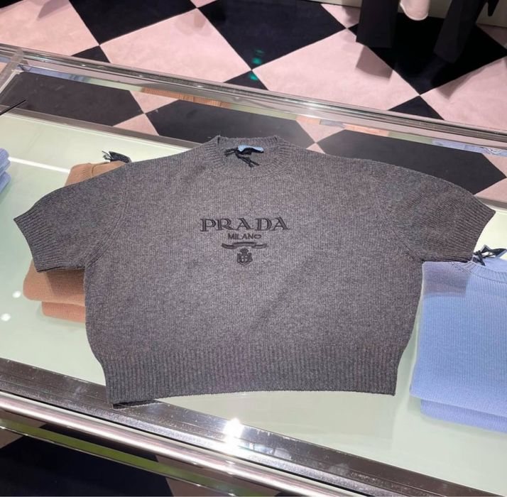Prada кофта 36 розмір нова