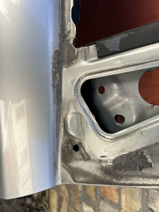 Дверь права карта nissan note e11