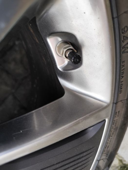 Оригінал датчики літні колеса Hyundai/KIA 17 R 225/45