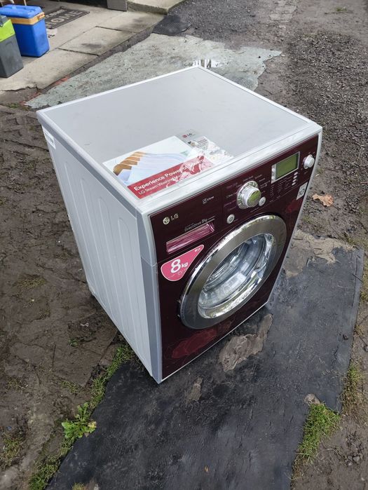Пральна машина LG Steam Direct Drive 8 кг — ідеальний стан