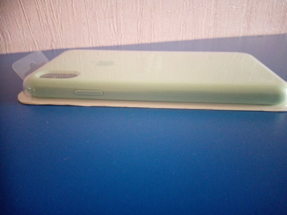 Чехол для iPhone XS Max Silicone case Apple. Новый.