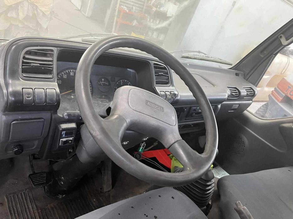 Isuzu NKR 2.8 turbo motor avariado