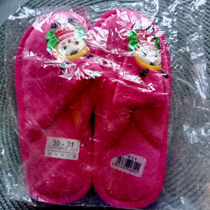 Kapcie dziecięce NOWE 30-31