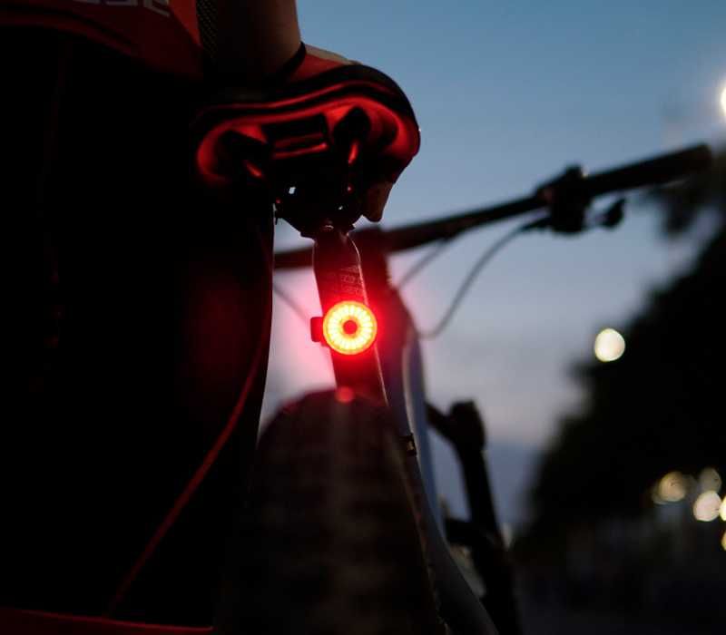 Умный СТОП-СИГНАЛ MEROCA! Фонарь для велосипеда с автомат. вкл/выкл.