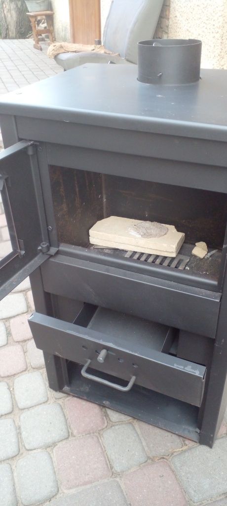 Котел пічка камін