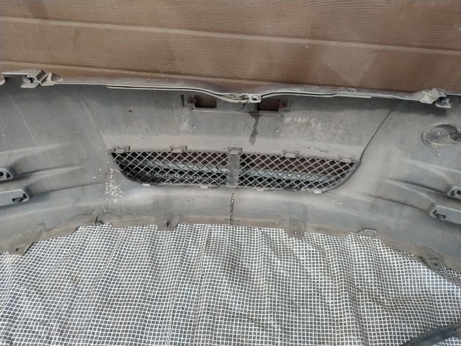 Zderzak przód Toyota Yaris 1 TS Sport 99-03 oryginał wysyłka komplet