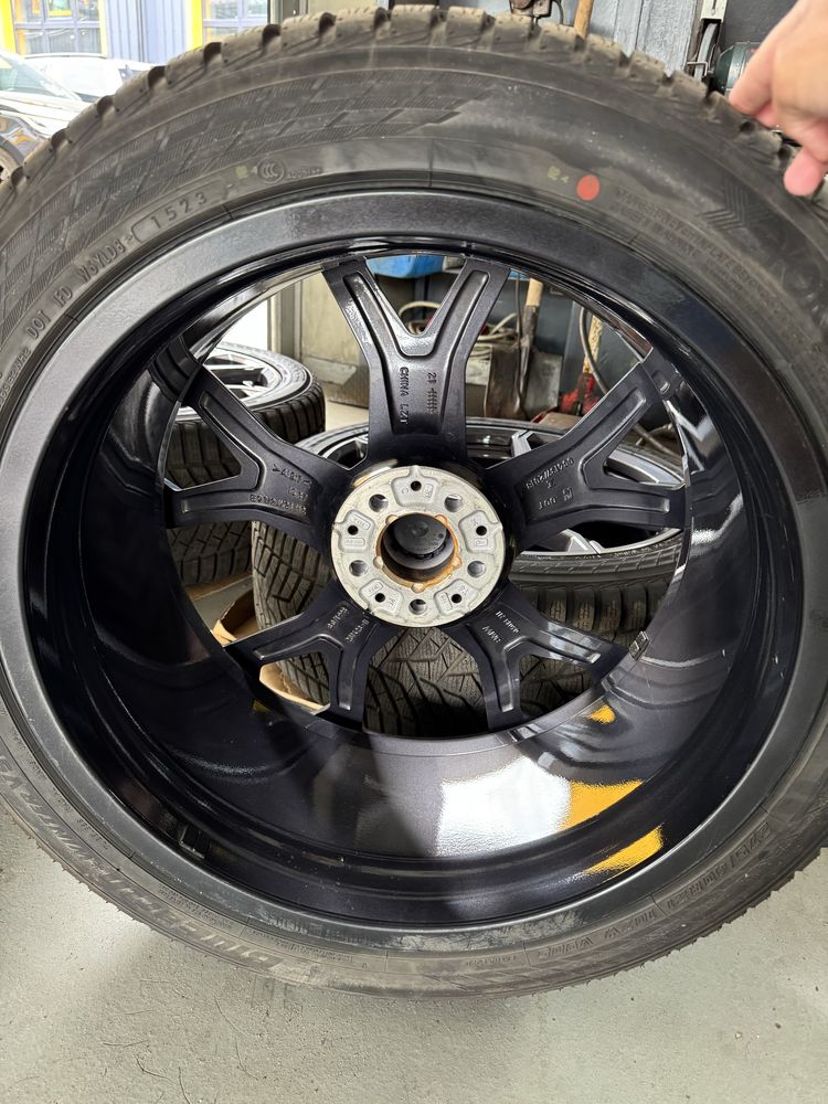 Продаю комплект дисків BMW r21 оригінал Y spoke 741 x5,x6,g05,g06