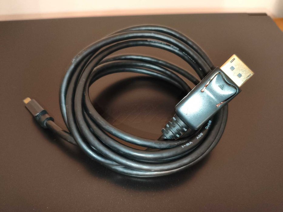 XMG FOCUS 15 (portátil gaming RTX 4070)