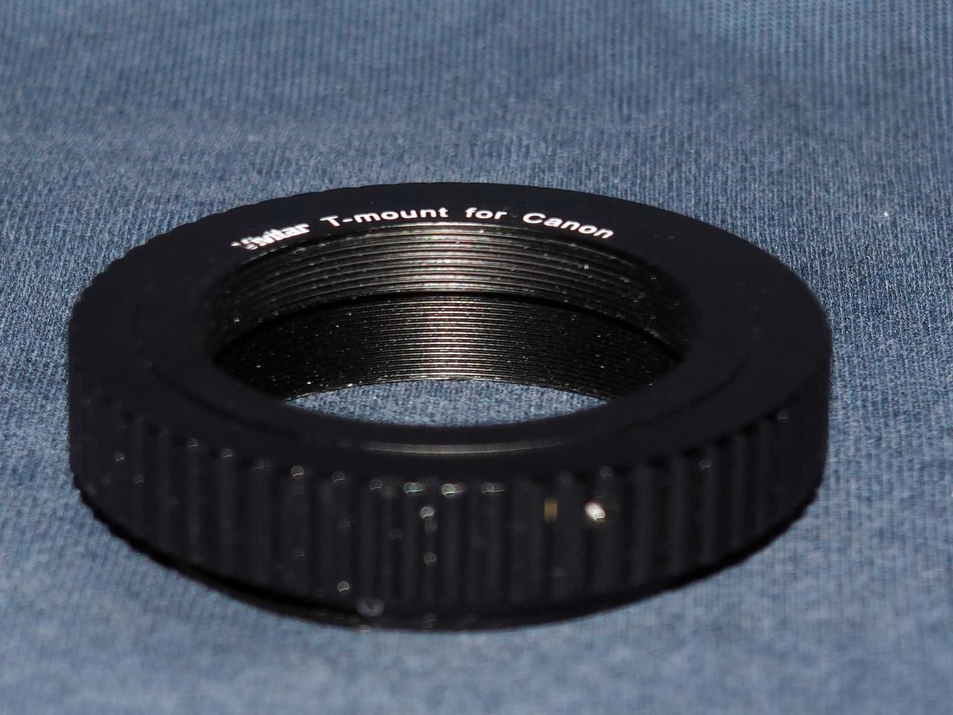 Adapter Vivitar T-Mount dla Canon.