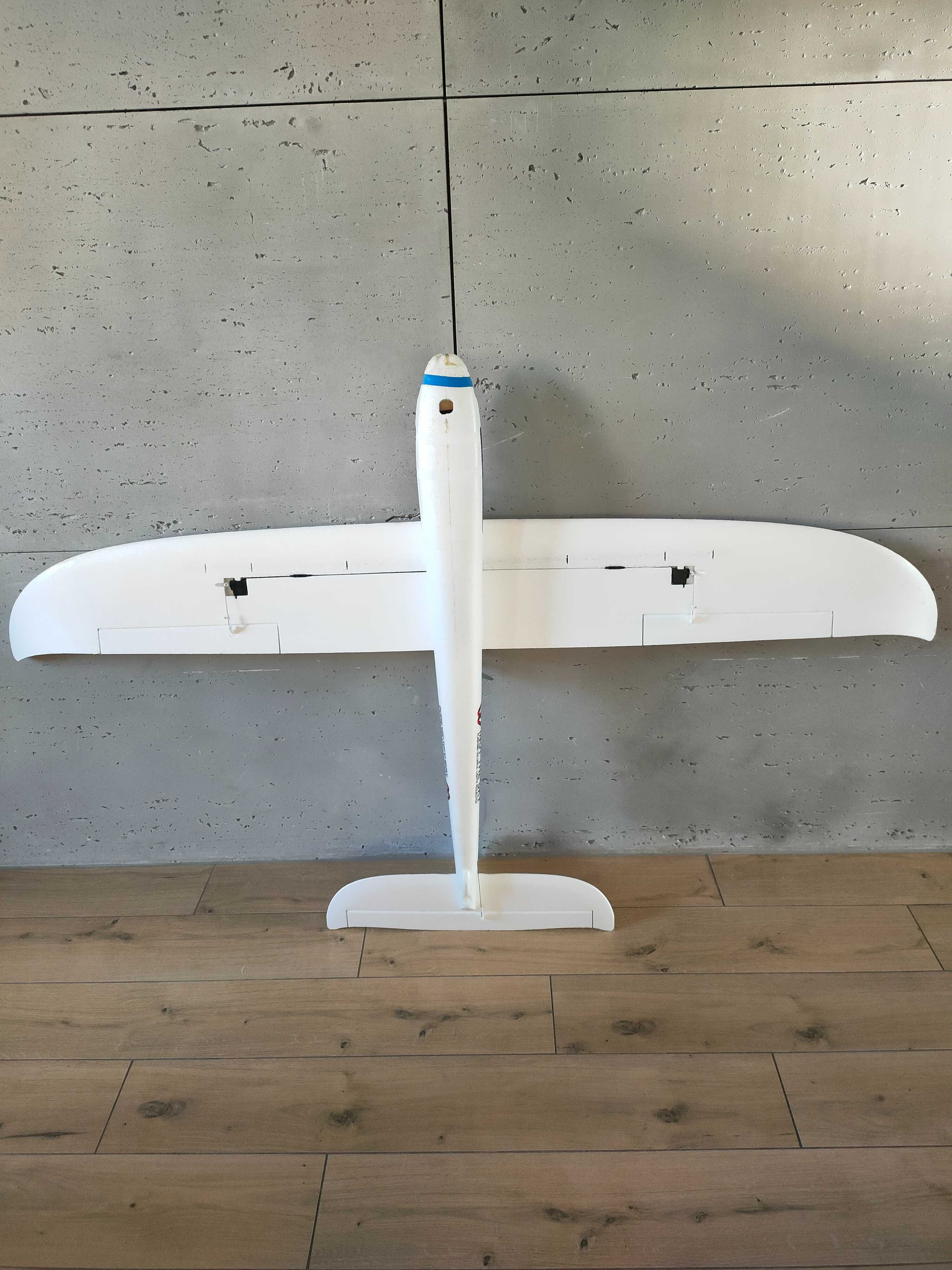 Samolot RC Sky Surfer X8 motoszybowiec 1480mm PNP EPO