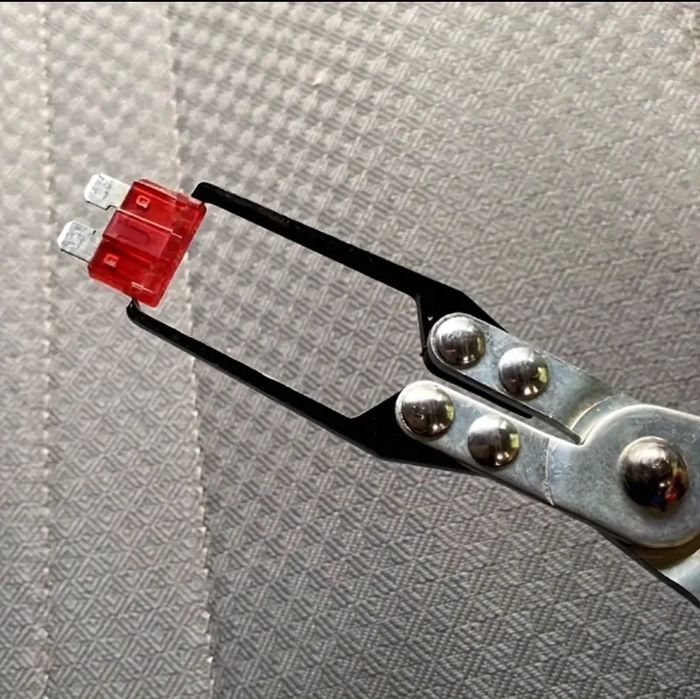 Fuse and Relay Extractor64354254581249120