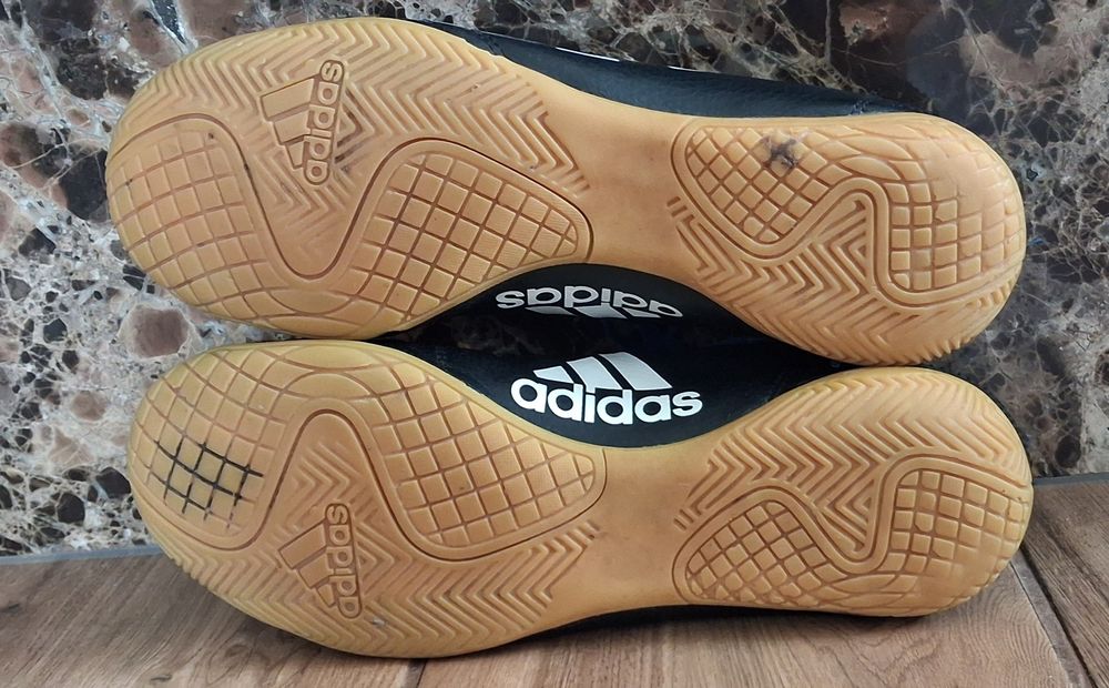 Buty halowe Adidas niebieskie rozmiar 40