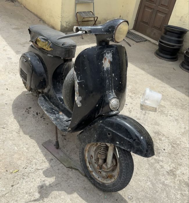 Vespa 50s para restauro