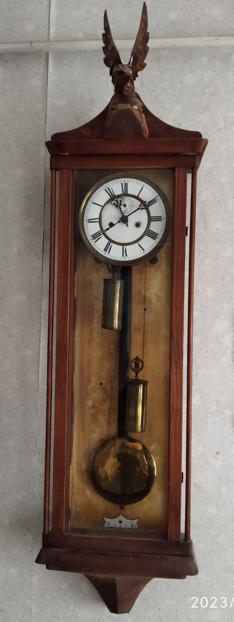 Часы старинные механические исправные