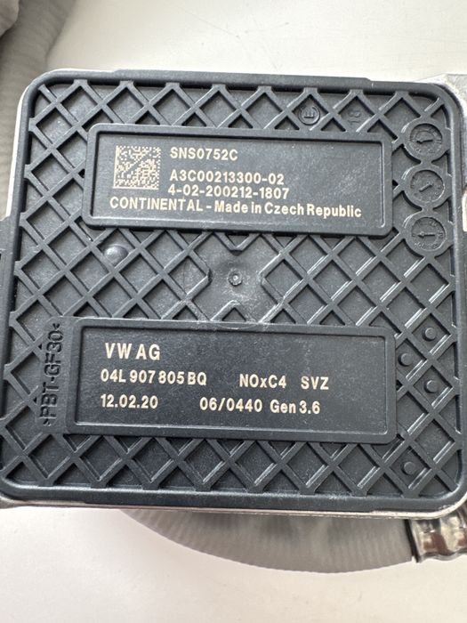 Czujnik nox VW 04L907805BQ Superb Karoq Q2 Ateca Golf VII