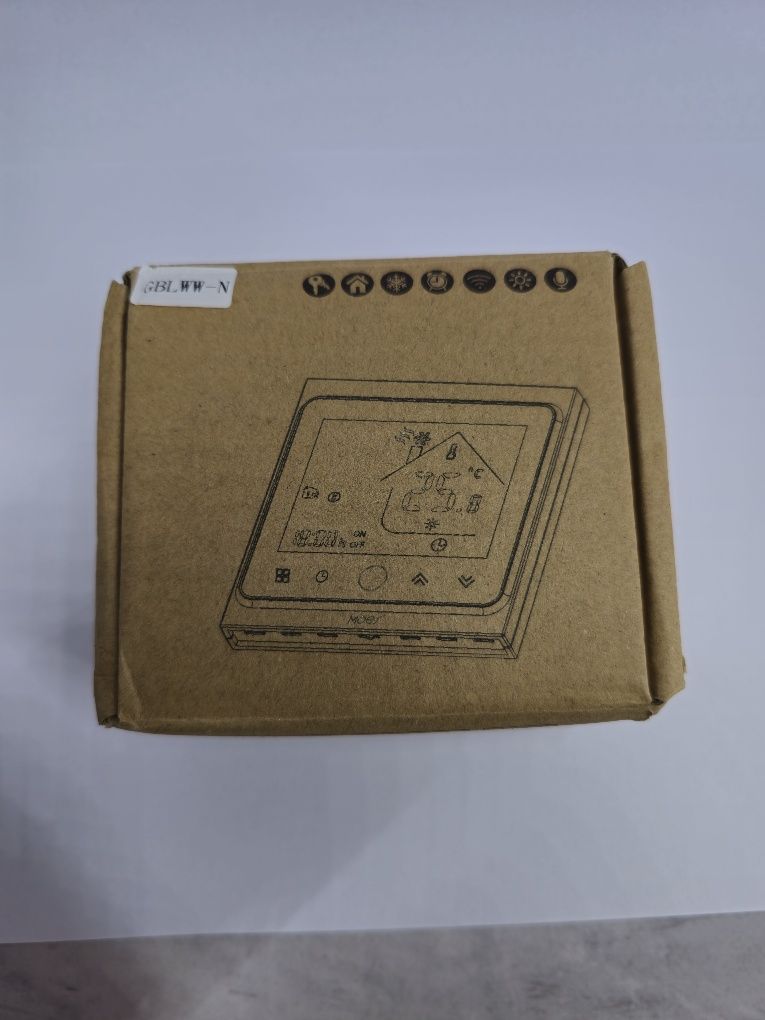 Термостат Moes BHT-002 GBLWW-N 16А для электро теплого пола с Wi-Fi